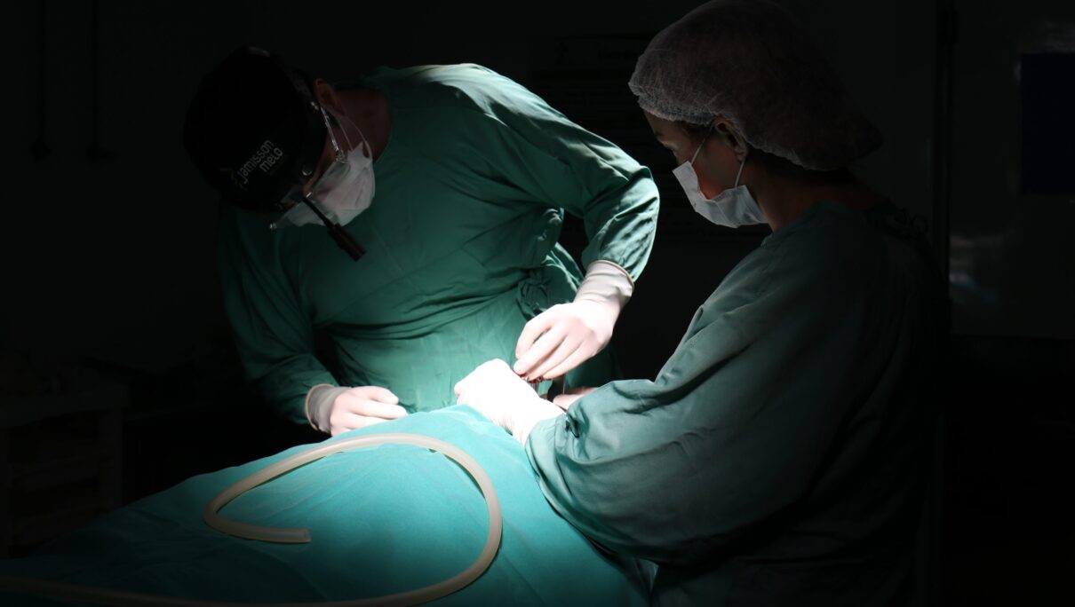 Conheça como a rinoplastia personalizada pode transformar vidas